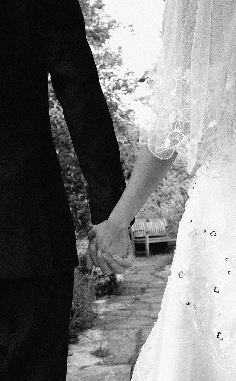 bride, groom, bridal-187936.jpg